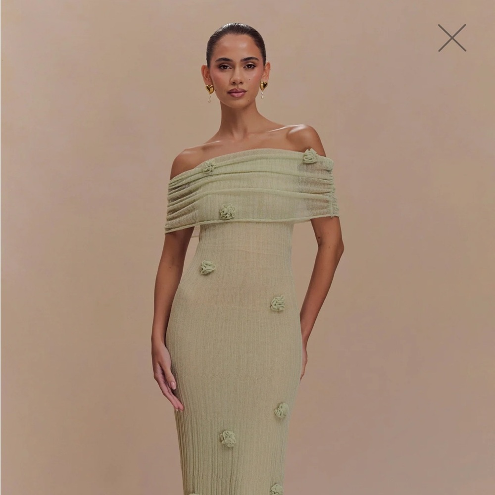 Brynn
Orchid Knit Maxi Dress - Pastel Green